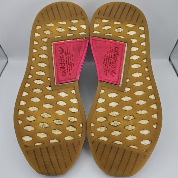 Adidas NMD R2 Sargent Green Womens 9 Running Sneakers Shoes - Picture 8 of 13